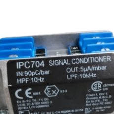 IPC704 244-704-000-042 A1-B03-C100-D100-E5-F2000-G0-H0-I0 Signal Conditioner