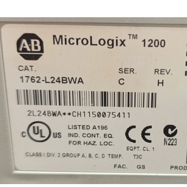 Allen Bradley 1762-L24BWA MicroLogix 1200 24Point Controller