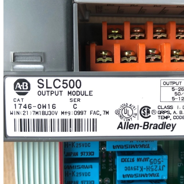 Allen Bradley 1746-OW16 SLC 500 Output Module