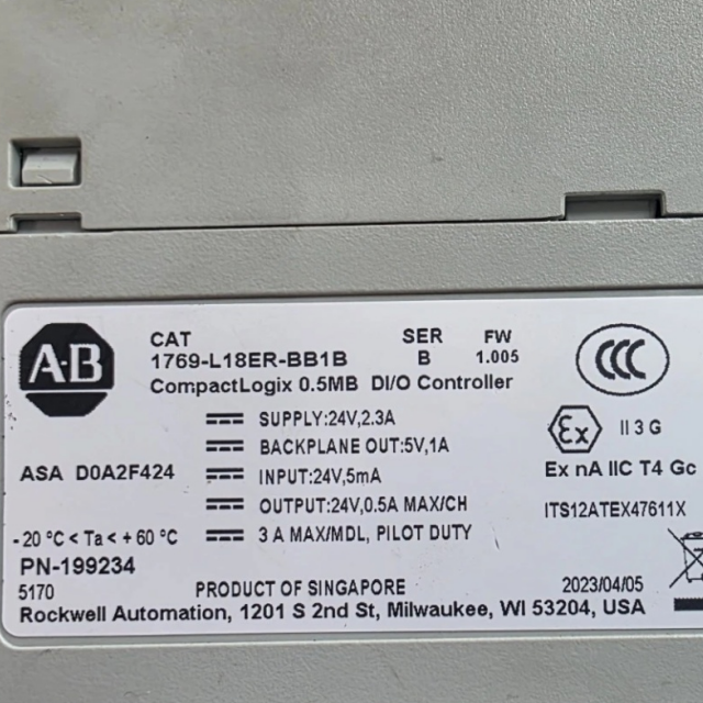 Allen Bradley 1769-L18ER-BB1B CompactLogix controller